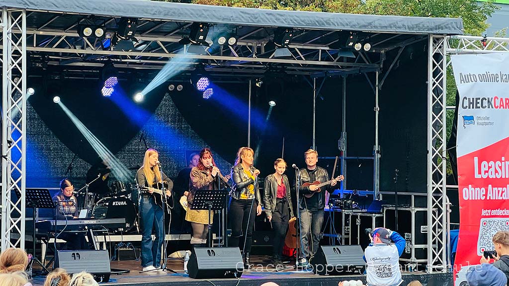 Schüler- und Lehrerband bereichern das Teltower Stadtfest
